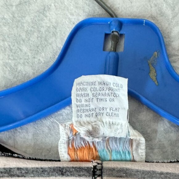 Vintage Mister Noah Crop Top - Picture 6 of 6